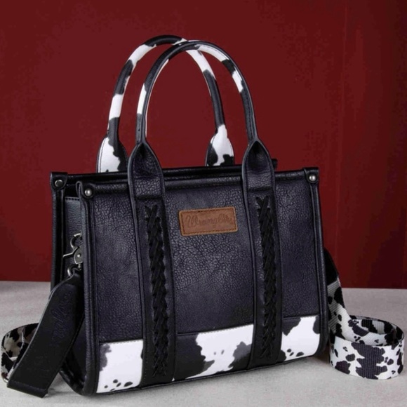 Wrangler Handbags - Wrangler cow print crossbody